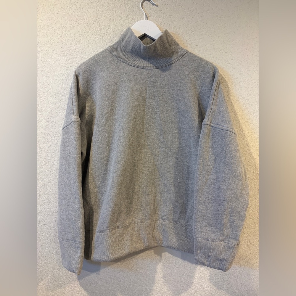 Citizens of Humanity Women’s Heather Grey Cara Turtleneck - Small - Picture 2 of 8